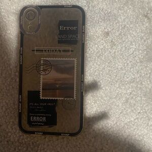 iphone XR phone case 
never worn, it didn’t fit my phone